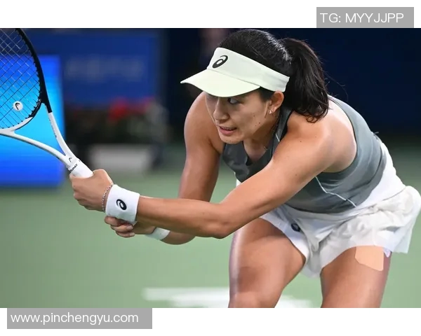 武汉网球队的团队协作之道：网球巨献背后的默契与拼搏精神