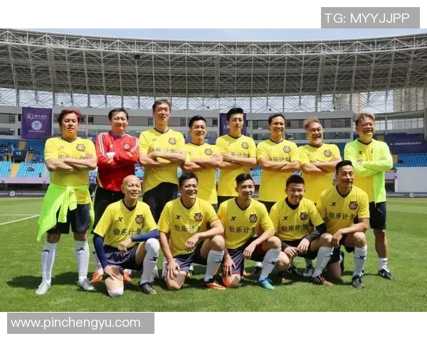 足球明星们的尬舞大赛引发热潮球场之外的精彩瞬间尽显风采