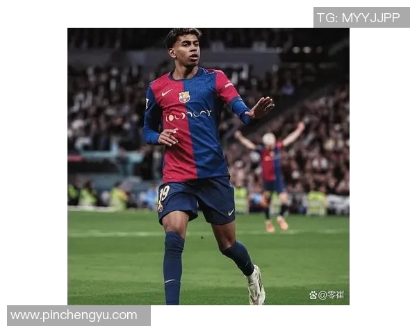 足球明星在职业生涯中是否遭遇排挤与孤立的现象探讨 足球明星在职业生涯中是否遭遇排挤与孤立的现象探讨